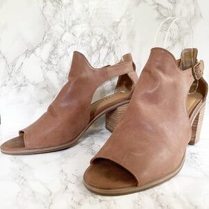 LUCKY BRAND Kerne Brown Leather Peep Toe Bootie 8